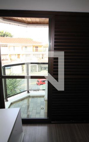 Apartamento para alugar com 106m², 3 quartos e 2 vagasQuarto 2