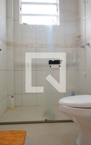 Casa para alugar com 379m², 4 quartos e 1 vagaBanheiro da Suíte 2