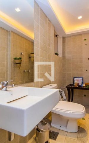 Apartamento à venda com 329m², 3 quartos e 3 vagasLavabo 2