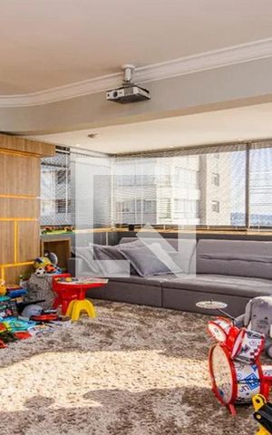 Apartamento à venda com 329m², 3 quartos e 3 vagasSala 2