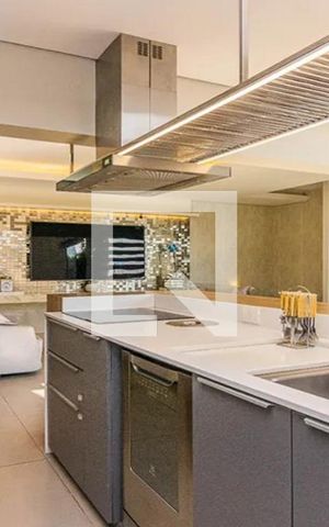 Apartamento à venda com 329m², 3 quartos e 3 vagasCozinha