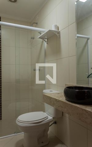 Apartamento à venda com 66m², 2 quartos e 2 vagas Apartamento à venda com 66m², 2 quartos e 2 vagasBanheiro