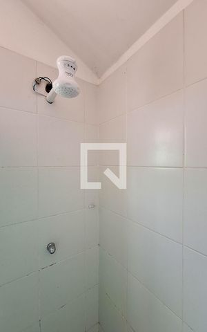 Casa de condomínio à venda com 118m², 3 quartos e 2 vagasBanheiro Social