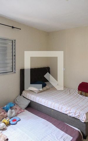 Casa à venda com 200m², 3 quartos e 2 vagas Casa à venda com 200m², 3 quartos e 2 vagasQuarto casa 02