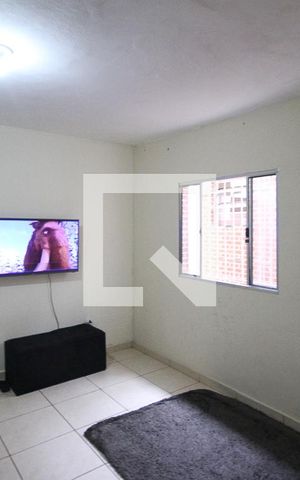 Casa à venda com 200m², 3 quartos e 2 vagas Casa à venda com 200m², 3 quartos e 2 vagasSala casa 02