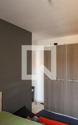 Casa à venda com 200m², 3 quartos e 2 vagas Casa à venda com 200m², 3 quartos e 2 vagasQuarto