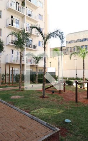 Apartamento à venda com 35m², 2 quartos e sem vagaÁrea comum