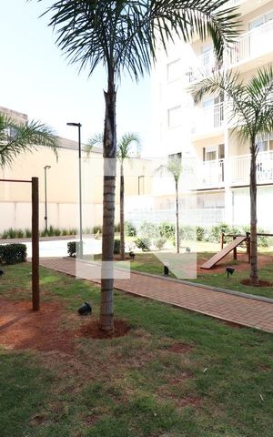 Apartamento à venda com 35m², 2 quartos e sem vagaÁrea comum