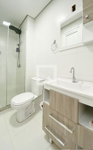 Apartamento para alugar com 60m², 1 quarto e sem vagaBanheiro