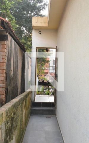 Casa à venda com 200m², 2 quartos e 3 vagasCorredor