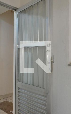 Casa à venda com 200m², 2 quartos e 3 vagasÁrea de Serviço