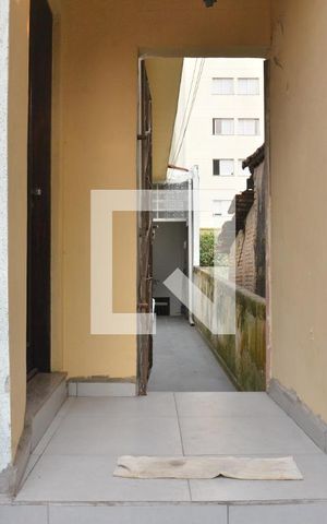 Casa à venda com 200m², 2 quartos e 3 vagasCorredor