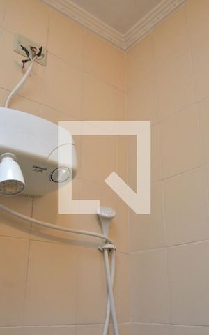 Casa à venda com 200m², 2 quartos e 3 vagasBanheiro Social