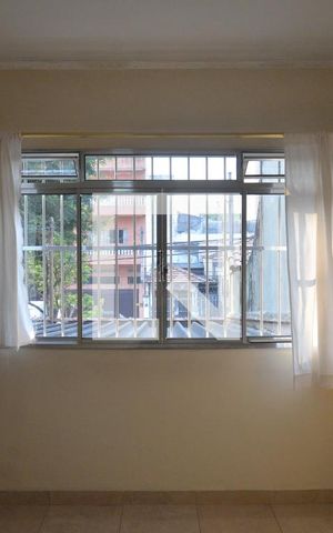 Casa à venda com 200m², 2 quartos e 3 vagasSala