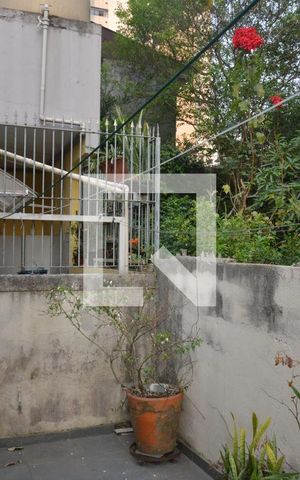 Casa à venda com 200m², 2 quartos e 3 vagasQuintal