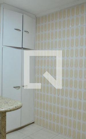 Casa à venda com 200m², 2 quartos e 3 vagasCozinha - Armários