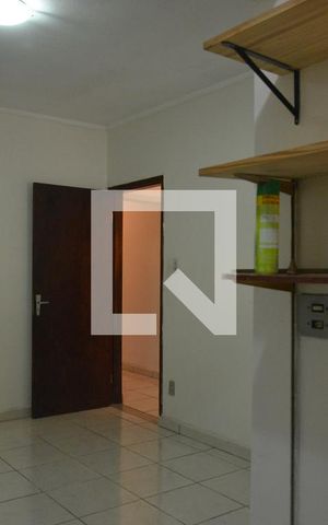 Casa à venda com 200m², 2 quartos e 3 vagasQuarto Suíte