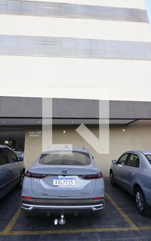 Apartamento à venda com 63m², 2 quartos e 1 vaga Apartamento à venda com 63m², 2 quartos e 1 vagaFachada