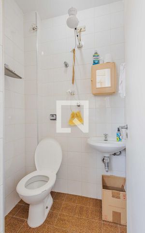 Apartamento à venda com 123m², 2 quartos e 1 vagaÁrea de Serviço - Banheiro