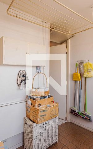 Apartamento à venda com 123m², 2 quartos e 1 vagaÁrea de Serviço