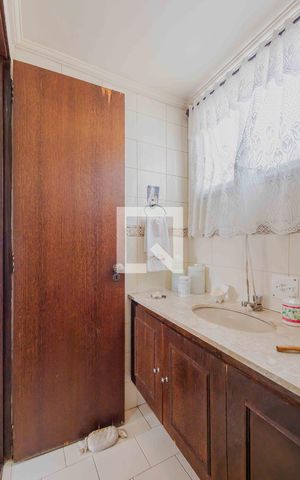 Apartamento à venda com 123m², 2 quartos e 1 vagaLavabo