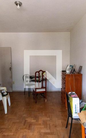 Casa à venda com 262m², 5 quartos e 4 vagas Casa à venda com 262m², 5 quartos e 4 vagasQuarto 2