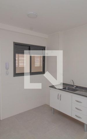 Apartamento à venda com 36m², 2 quartos e sem vaga Apartamento à venda com 36m², 2 quartos e sem vagaCozinha