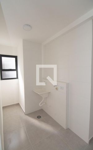 Apartamento à venda com 36m², 2 quartos e sem vaga Apartamento à venda com 36m², 2 quartos e sem vagaÁrea de Serviço