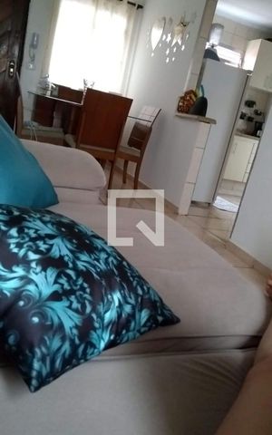 Apartamento à venda com 51m², 2 quartos e 1 vaga Apartamento à venda com 51m², 2 quartos e 1 vagaSala