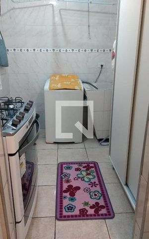 Apartamento à venda com 51m², 2 quartos e 1 vaga Apartamento à venda com 51m², 2 quartos e 1 vagaÁrea de Serviço