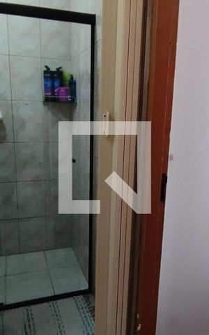 Apartamento à venda com 51m², 2 quartos e 1 vaga Apartamento à venda com 51m², 2 quartos e 1 vagaBanheiro