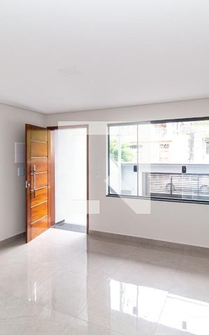 Casa para alugar com 137m², 3 quartos e 3 vagasSala