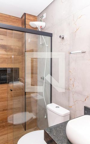 Casa para alugar com 137m², 3 quartos e 3 vagasBanheiro da Suíte 1