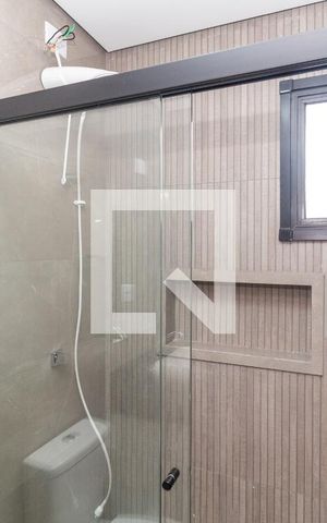 Casa para alugar com 137m², 3 quartos e 3 vagasBanheiro da Suíte 2