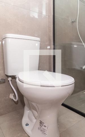 Casa para alugar com 137m², 3 quartos e 3 vagasBanheiro da Suíte 2