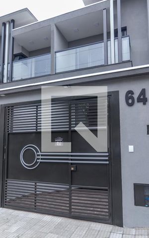 Casa para alugar com 137m², 3 quartos e 3 vagasFachada