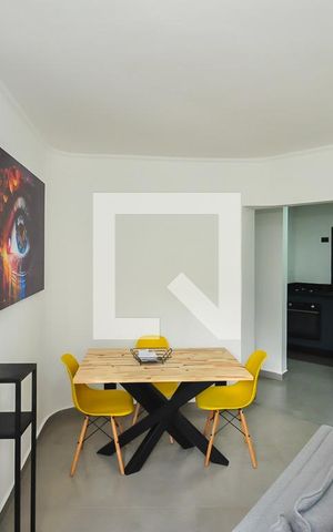 Apartamento à venda com 74m², 3 quartos e 1 vaga Apartamento à venda com 74m², 3 quartos e 1 vagaSala de Jantar