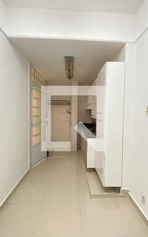 Casa para alugar com 85m², 2 quartos e sem vaga Casa para alugar com 85m², 2 quartos e sem vagaCozinha