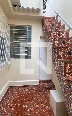 Casa para alugar com 85m², 2 quartos e sem vaga Casa para alugar com 85m², 2 quartos e sem vagaÁrea