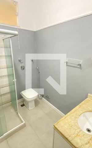 Casa para alugar com 85m², 2 quartos e sem vaga Casa para alugar com 85m², 2 quartos e sem vagaBanheiro