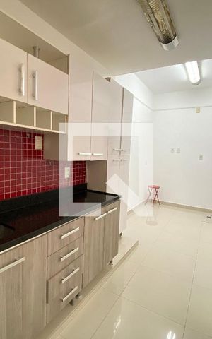 Casa para alugar com 85m², 2 quartos e sem vaga Casa para alugar com 85m², 2 quartos e sem vagaCozinha