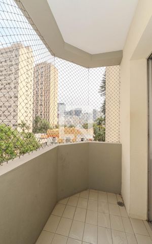 Apartamento à venda com 37m², 1 quarto e 1 vaga Apartamento à venda com 37m², 1 quarto e 1 vagaSacada