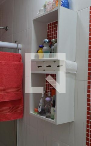 Apartamento à venda com 181m², 2 quartos e 1 vagaBanheiro da Suíte