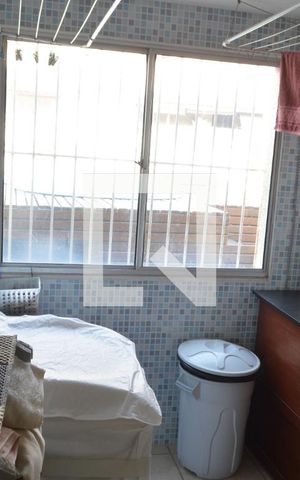 Apartamento à venda com 181m², 2 quartos e 1 vagaÁrea de Serviço