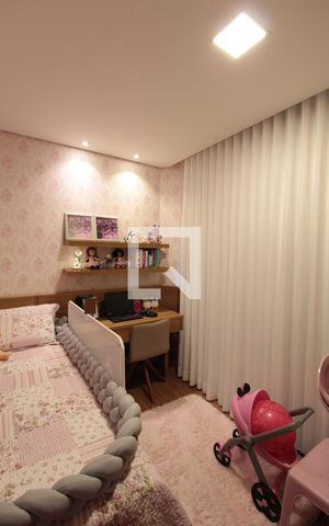 Apartamento à venda com 80m², 3 quartos e 2 vagasQuarto 2