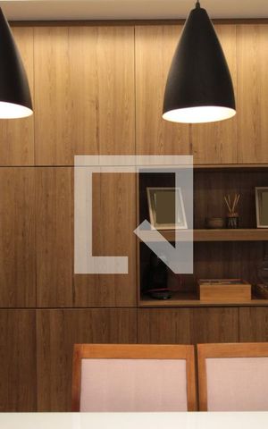 Apartamento à venda com 80m², 3 quartos e 2 vagasCopa