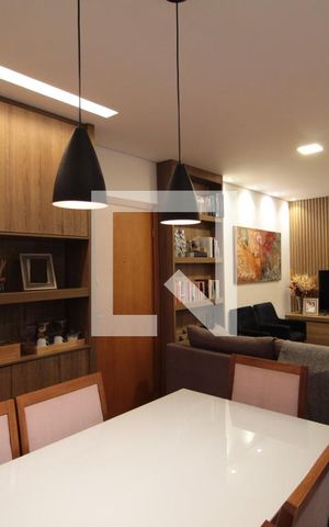 Apartamento à venda com 80m², 3 quartos e 2 vagasCopa