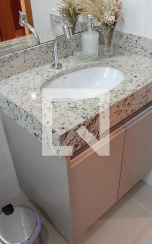 Apartamento à venda com 80m², 3 quartos e 2 vagasBanheiro Social