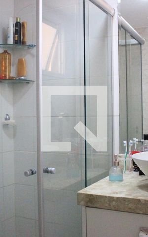 Apartamento à venda com 58m², 3 quartos e 1 vagaBanheiro da Suíte