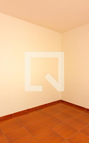Casa à venda com 300m², 5 quartos e 6 vagas Casa à venda com 300m², 5 quartos e 6 vagasQuarto 2